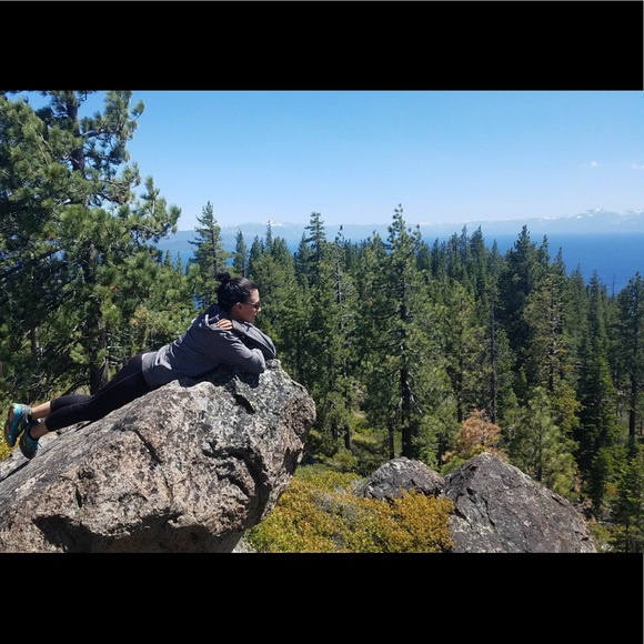 Meet the Posher - Picture 5 of 14